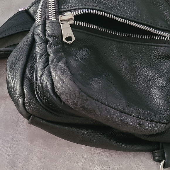 PELE CHE COCO Leather Messenger Bag - Picture 7 of 7